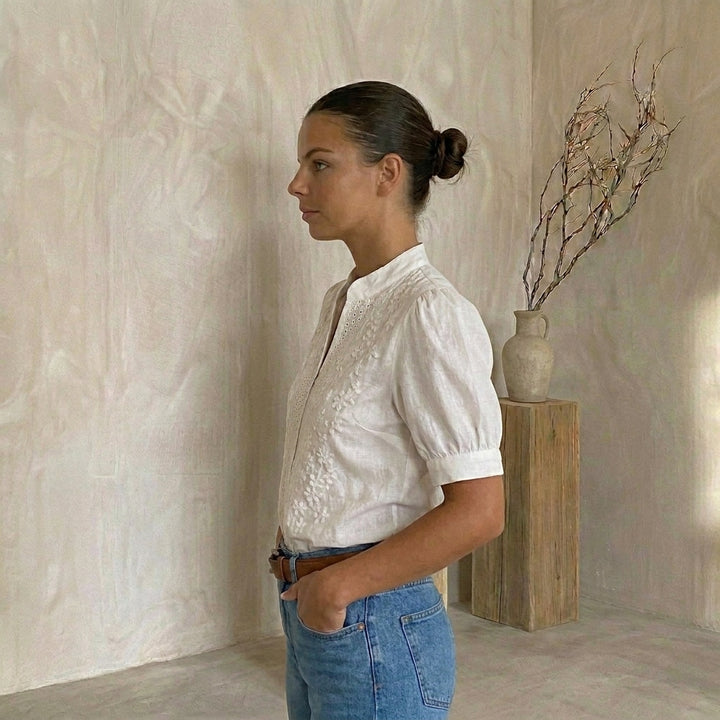 Emilia™ | Blusa blanca de moda